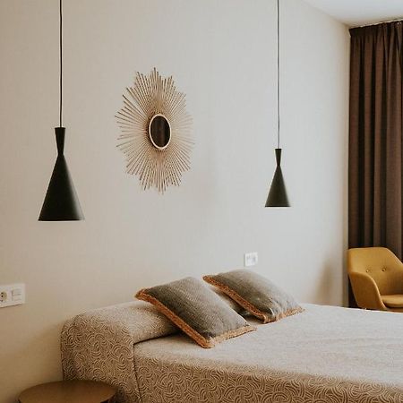 Apartamentos Levante - Mares Torre Del Mar Esterno foto