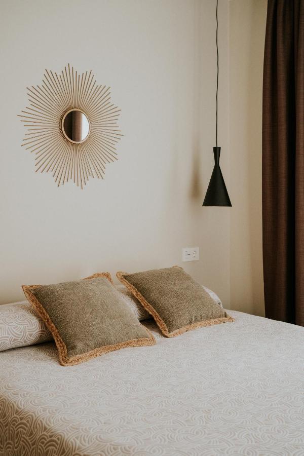 Apartamentos Levante - Mares Torre Del Mar Esterno foto