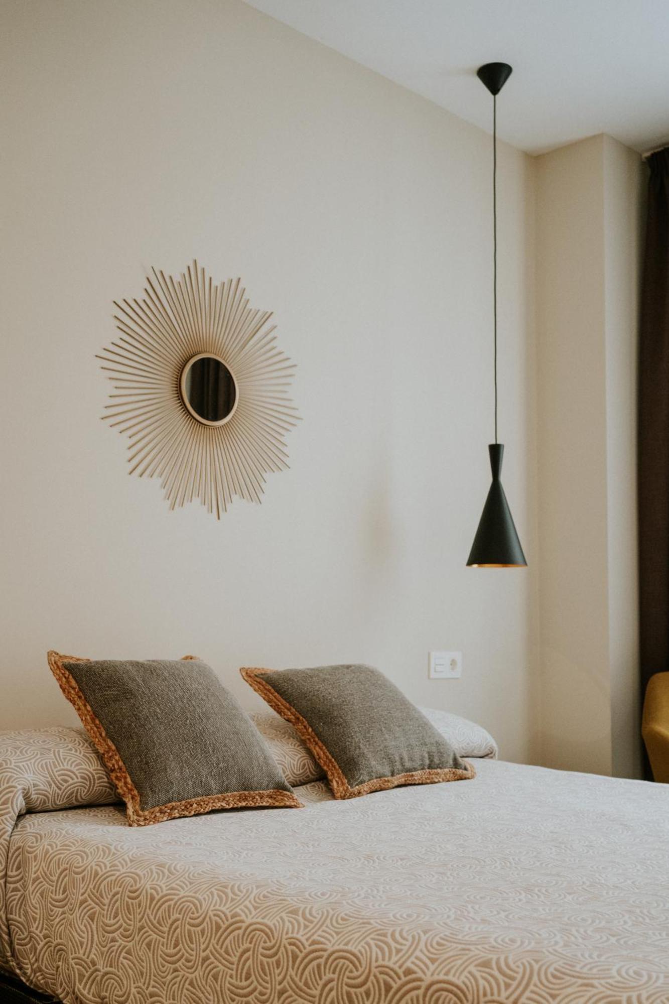 Apartamentos Levante - Mares Torre Del Mar Esterno foto